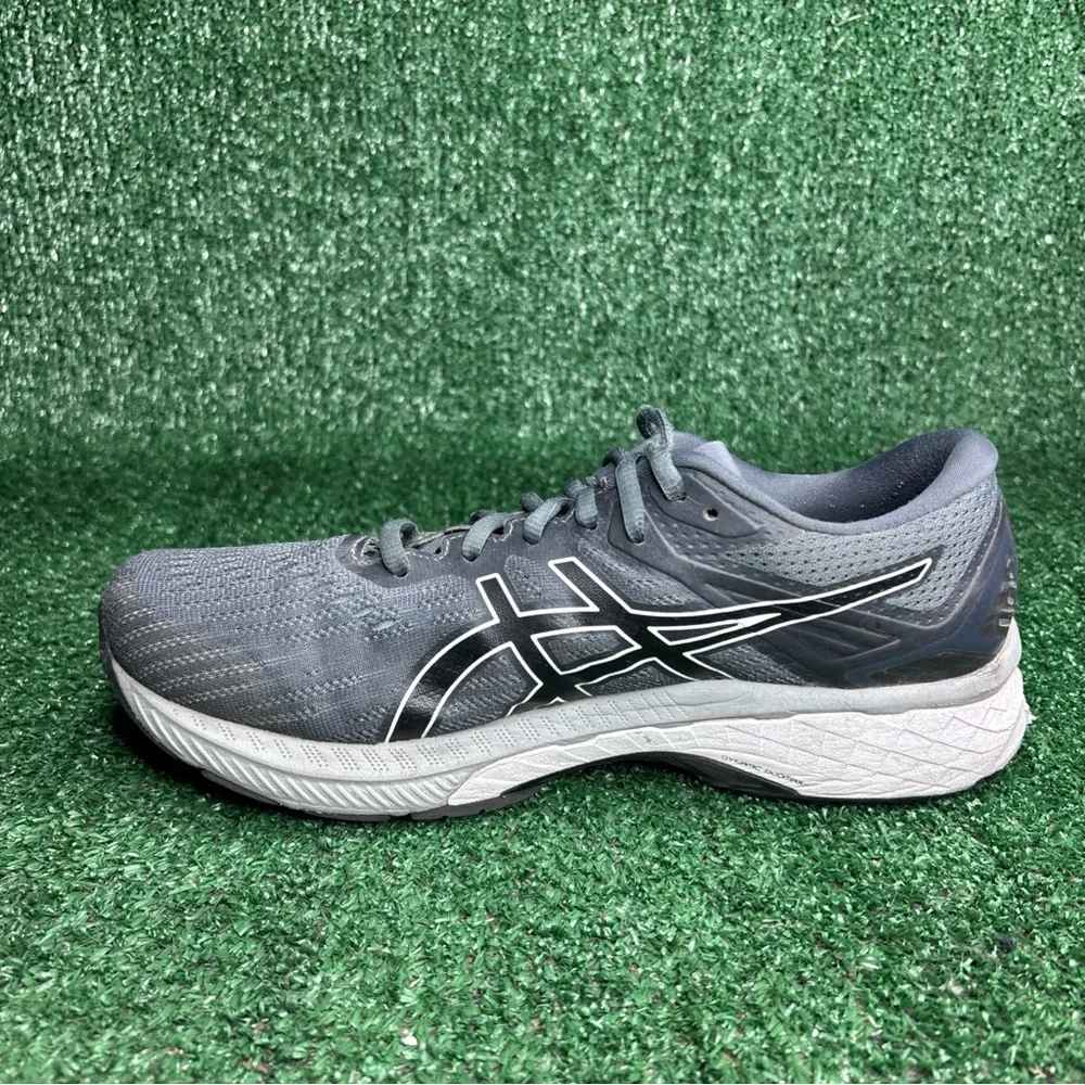 Asics women’s gray